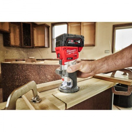 Akumuliatorinė freza MILWAUKEE M18 FTR8-0X-Akumuliatoriniai pjovimo įrankiai-Akumuliatoriniai įrankiai-Milwaukee-irankiai-darbui