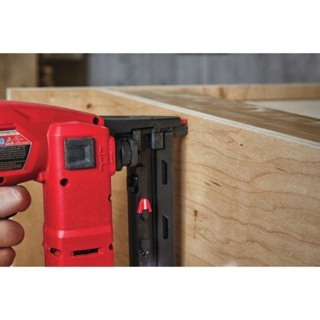 Akumuliatorinis kabiakalis MILWAUKEE M18 FNCS18GS-0X-Akumuliatoriniai kniedikliai, viniakalės-Akumuliatoriniai įrankiai-Milwauke