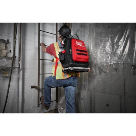 Kuprinė MILWAUKEE PACKOUT 38cm-Įrankių dėžės-Priedai įrankiams-Milwaukee-irankiai-darbui