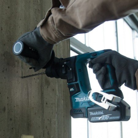 Akumuliatorinis perforatorius MAKITA DHR171Z SDS+-Akumuliatoriniai perforatoriai-Akumuliatoriniai įrankiai-Makita-irankiai-darbu