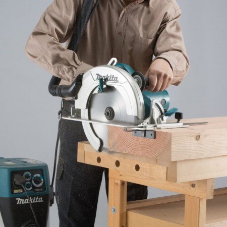 Rankinis diskinis pjūklas MAKITA HS0600-Pjovimo įrankiai-Elektriniai įrankiai-Makita-irankiai-darbui