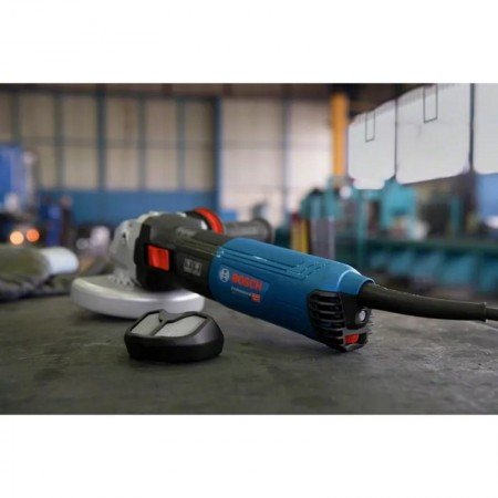 Kampinis šlifuoklis BOSCH GWS 17-125 S INOX 1700W-Šlifavimo įrankiai-Elektriniai įrankiai-Bosch-irankiai-darbui