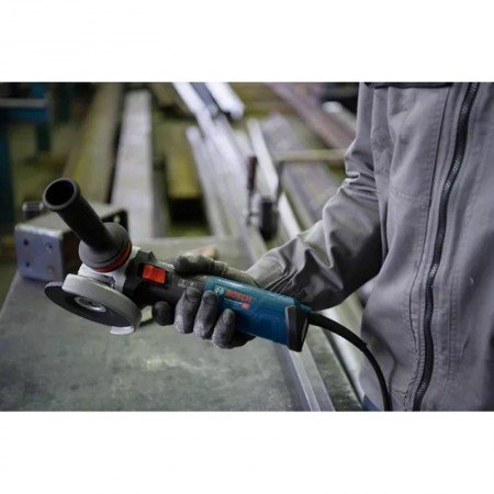 Kampinis šlifuoklis BOSCH GWS 17-125 1700W-Šlifavimo įrankiai-Elektriniai įrankiai-Bosch-irankiai-darbui