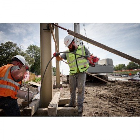 Akumuliatorinis giluminis vibratorius MILWAUKEE M18 FCVN24-0 2,4m-Giluminiai vibratoriai-Betono tankintuvai, vibrosistemos-Milwa