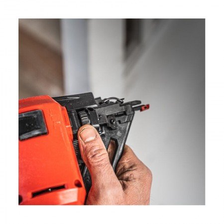 Smeigiakalė MILWAUKEE M18 FN16GA-0X-Akumuliatoriniai kniedikliai, viniakalės-Akumuliatoriniai įrankiai-Milwaukee-irankiai-darbui